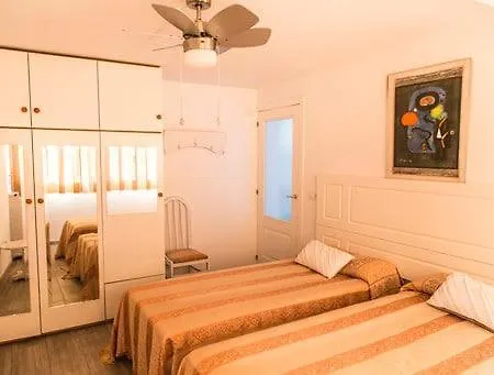 شقة Levante Sea View