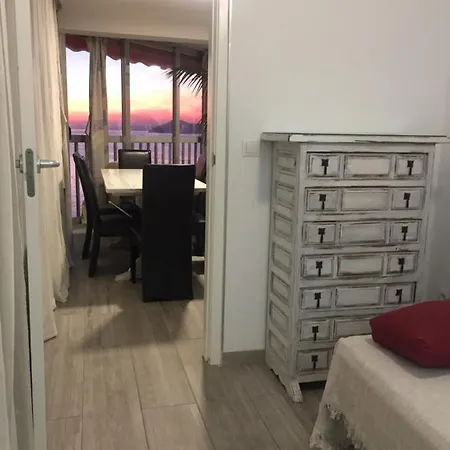 Levante Sea View شقة بينايدورم