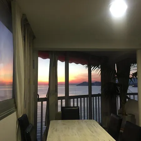 Levante Sea View Apartamento